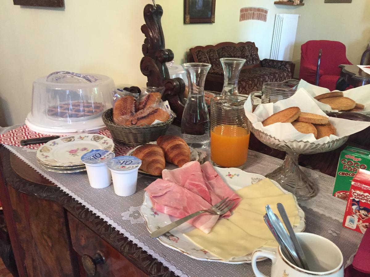B&B Carletto Cella Monte Luaran gambar